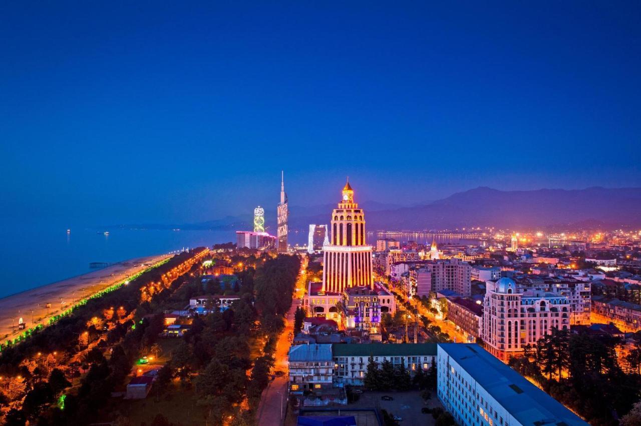 Orbi City Hotel Batumi Exterior foto